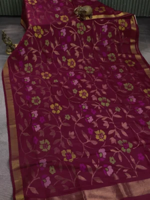 Maroon Uppada Silk Saree With Jamdhani Weaves